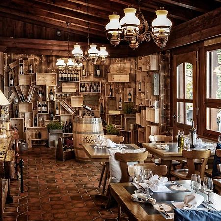 Gastehaus Baumgarten Hotell Kehrsiten Exteriör bild