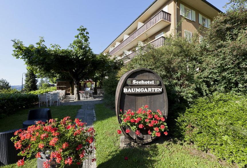 Gastehaus Baumgarten Hotell Kehrsiten Exteriör bild