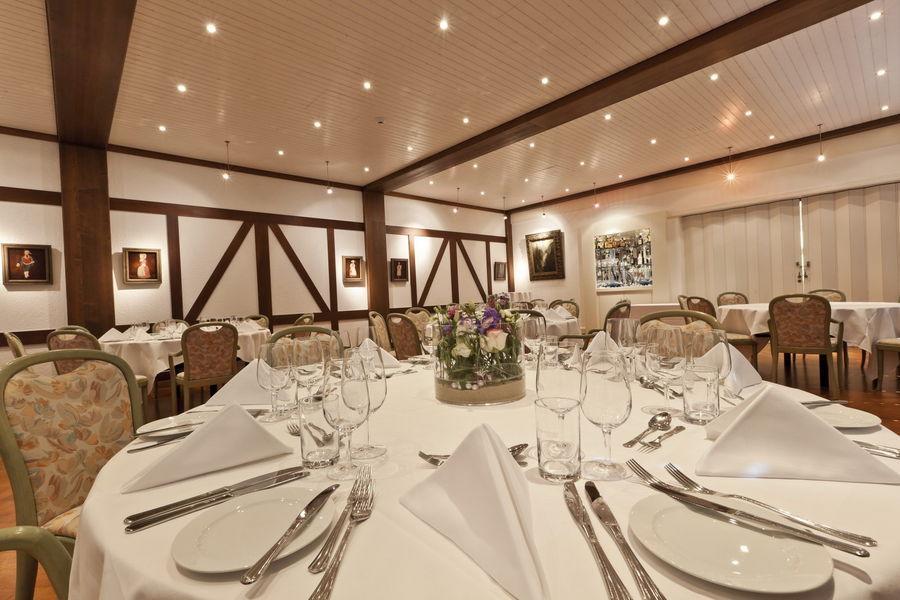 Gastehaus Baumgarten Hotell Kehrsiten Exteriör bild
