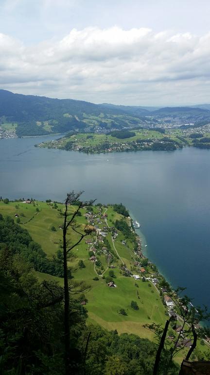 Gastehaus Baumgarten Hotell Kehrsiten Exteriör bild